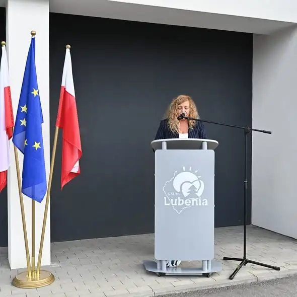Nowy stadion w Lubeni otwarty – sportowe święto i charytatywny mecz