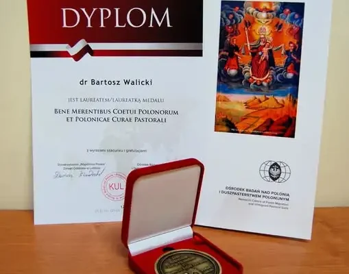 Kierownik Biblioteki w Sokołowie laureatem medalu za zasługi dla Polonii