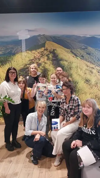 Młodzież z wizytą w oddziale PKO Banku Polskiego w Rzeszowie