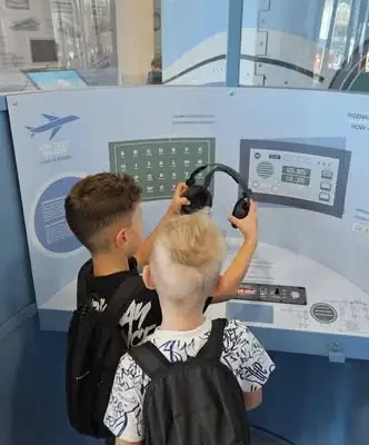 Klasy 2a i 2b z wizytą w Podkarpackim Centrum Naukowym „Łukasiewicz”