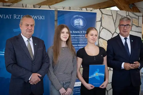 Podsumowanie sportowe powiatu rzeszowskiego: sukcesy uczniów z Błażowej