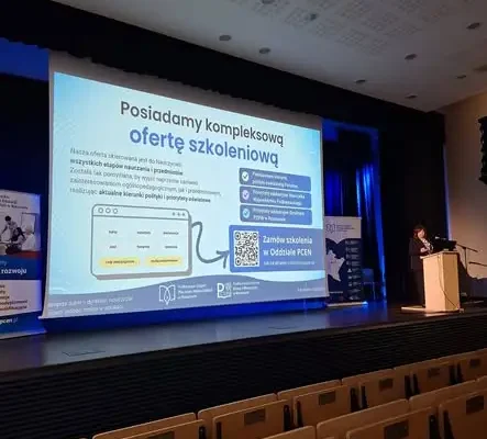 Dyrektorzy szkół z Gminy Trzebownisko na konferencji „Kompas Jutra”