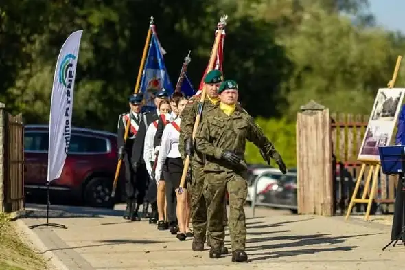 Otwarcie odrestaurowanego Dworku w Hyżnem i Izby Pamięci gen. Sikorskiego