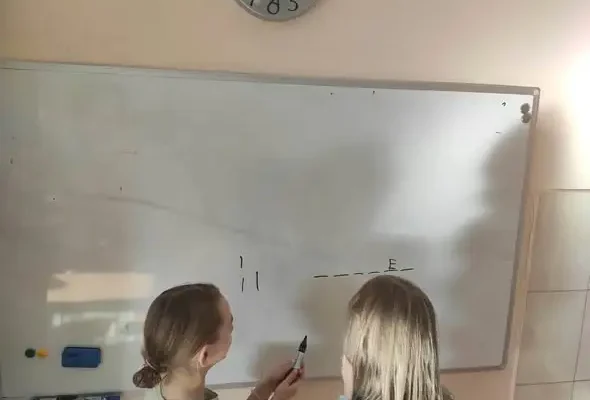 Dzień Chłopaka w szkole: gry, quizy i karaoke