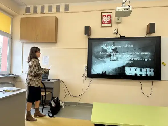 Dzień Edukacji Narodowej na odwrót – uczniowie poprowadzili lekcje