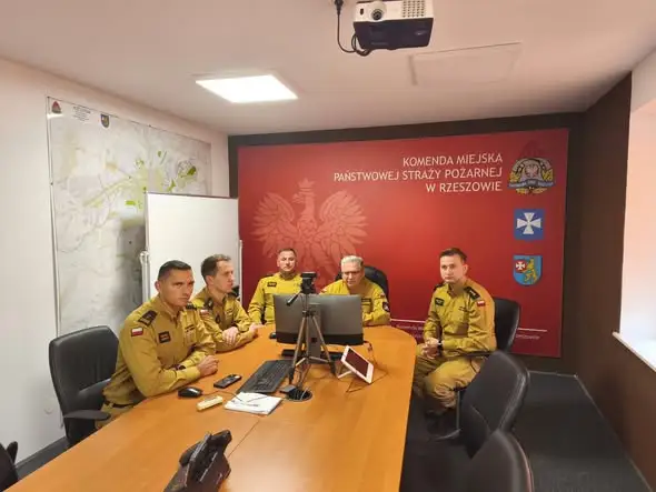 Szkolenia PSP w Rzeszowie: ochrona ludności i obrona cywilna dla szkół