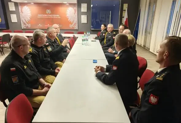 Wsparcie i solidarność po pogrzebie strażaka z Niska – wizyta w PSP i OSP