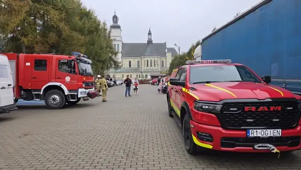 Próbna ewakuacja przedszkola z udziałem strażaków ochotników
